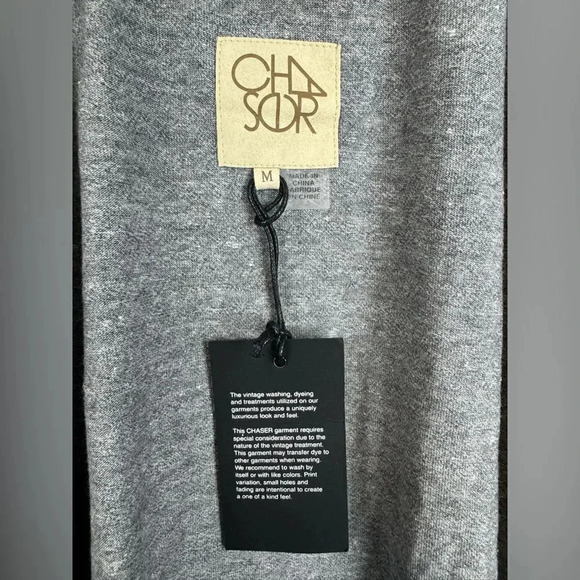 Chaser Tank Top Medium Heathered Gray Round Neck Scoop Back Jersey Knit NWT - Picture 3 of 4